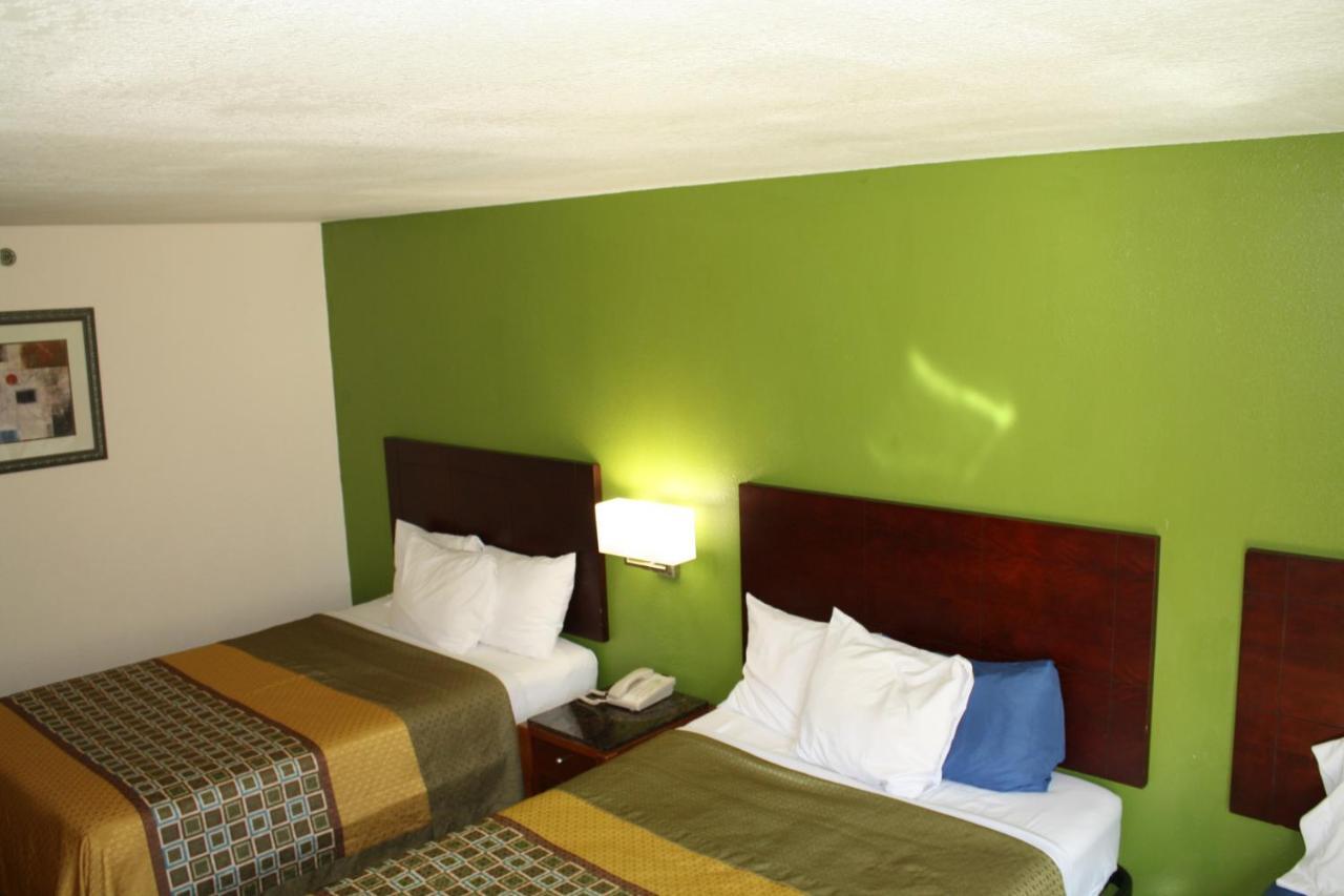Executive Inn And Suites Wichita Falls Exterior photo